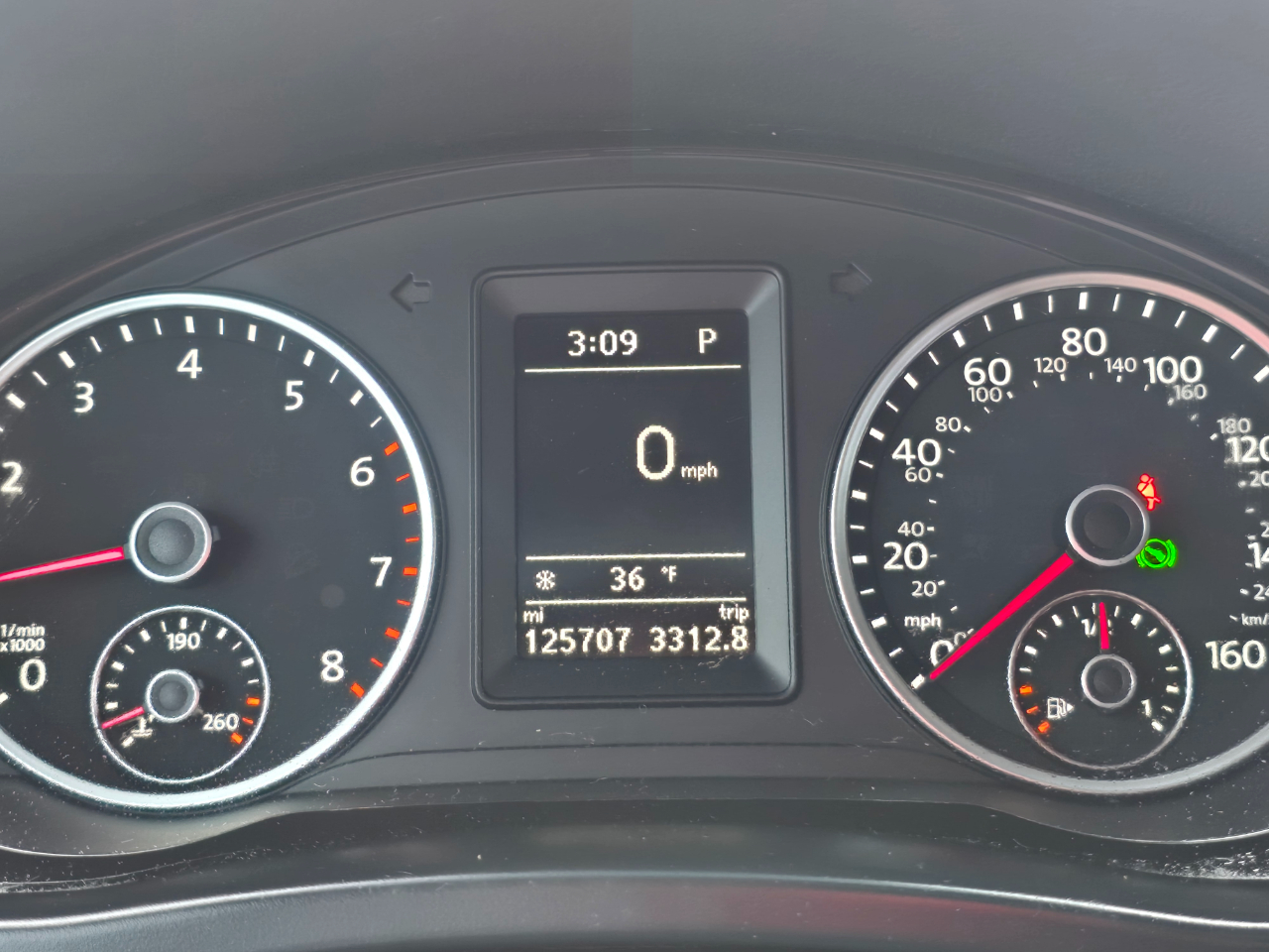 Volkswagen Tiguan 4MOTION 4dr Auto S 2016