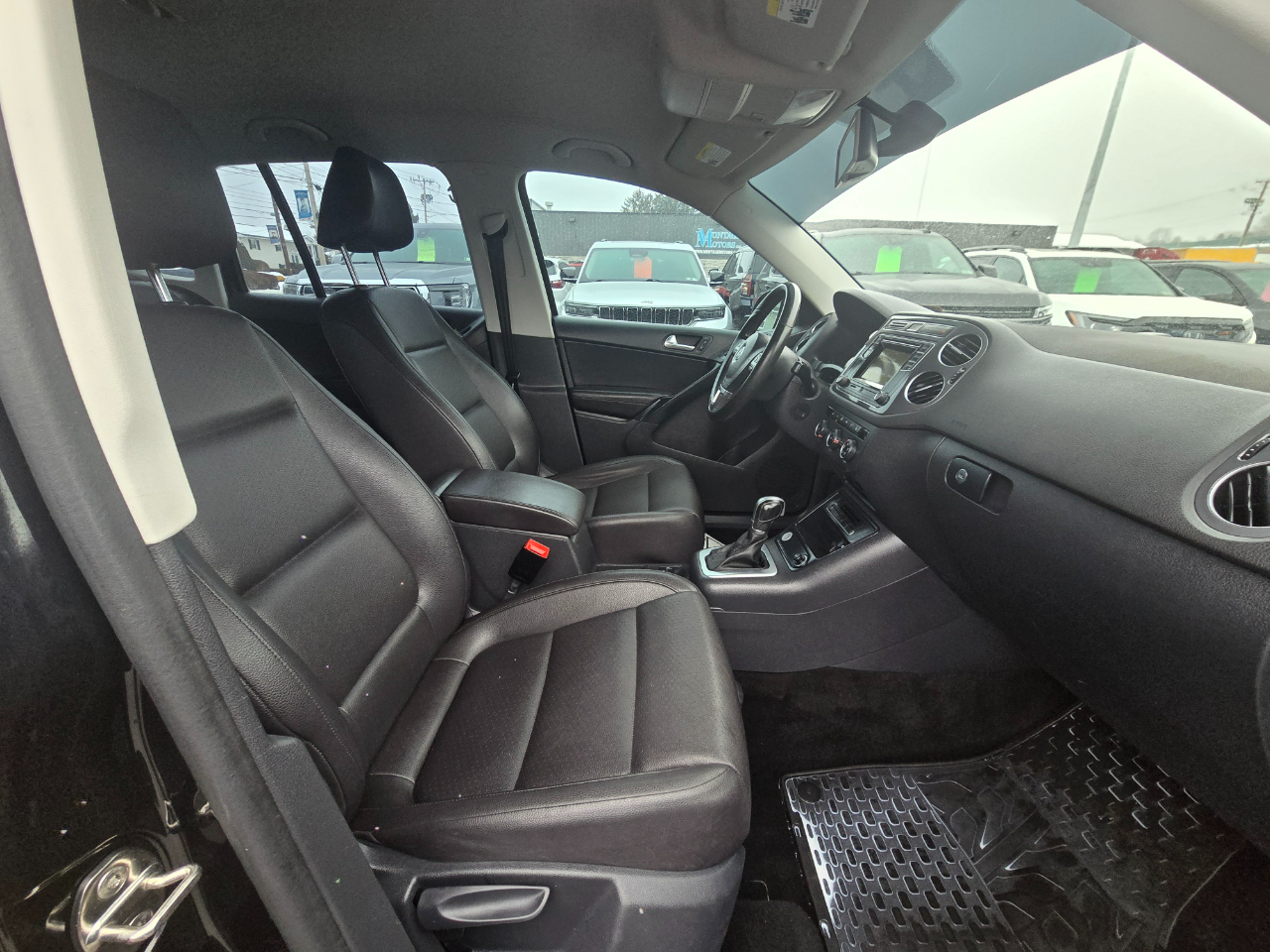 Volkswagen Tiguan 4MOTION 4dr Auto S 2016