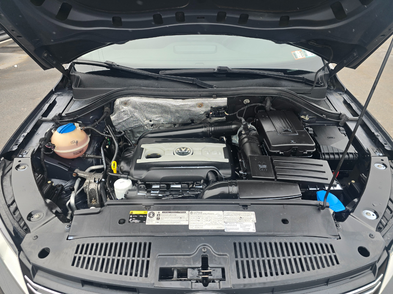 Volkswagen Tiguan 4MOTION 4dr Auto S 2016