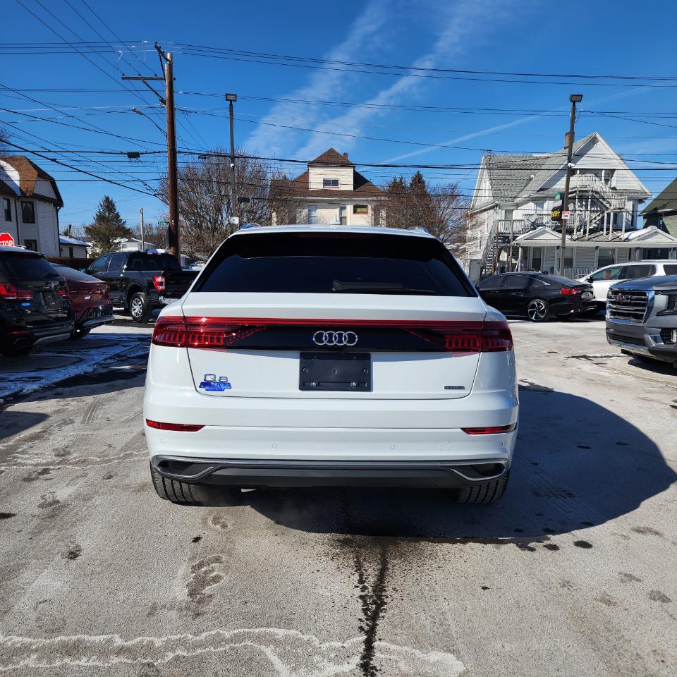 Audi Q8 Premium Plus 55 TFSI quattro 2023