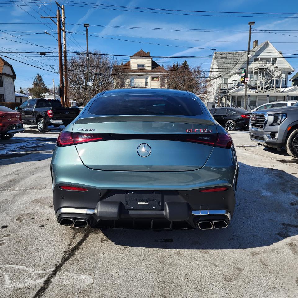 Mercedes-Benz GLC  2025