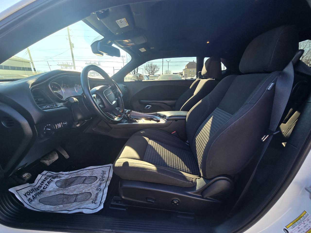 Dodge Challenger SXT AWD 2020