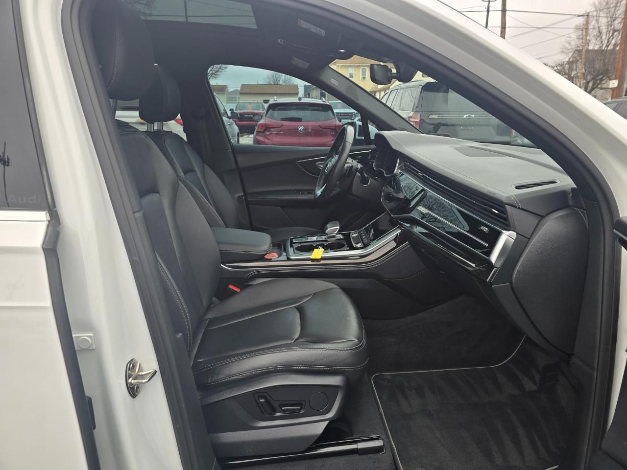 Audi Q7 Premium Plus 55 TFSI quattro 2025