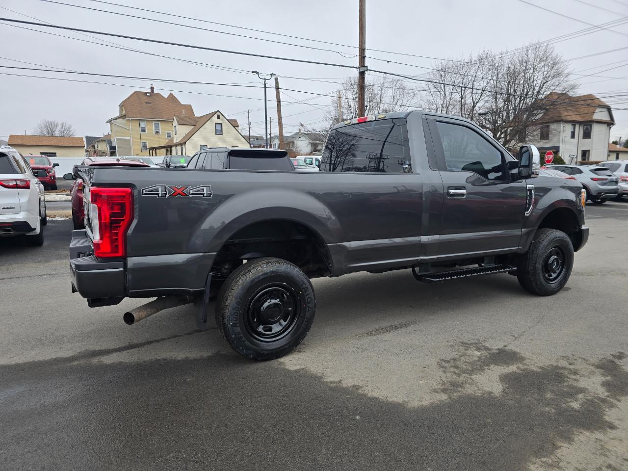 Ford Super Duty F-350 SRW  2017