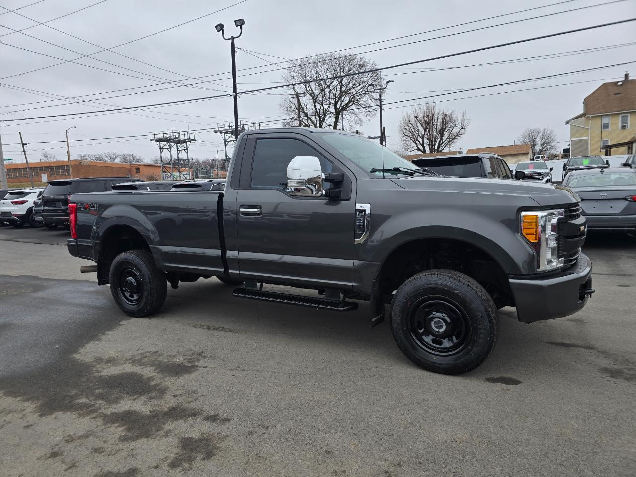 Ford Super Duty F-350 SRW  2017