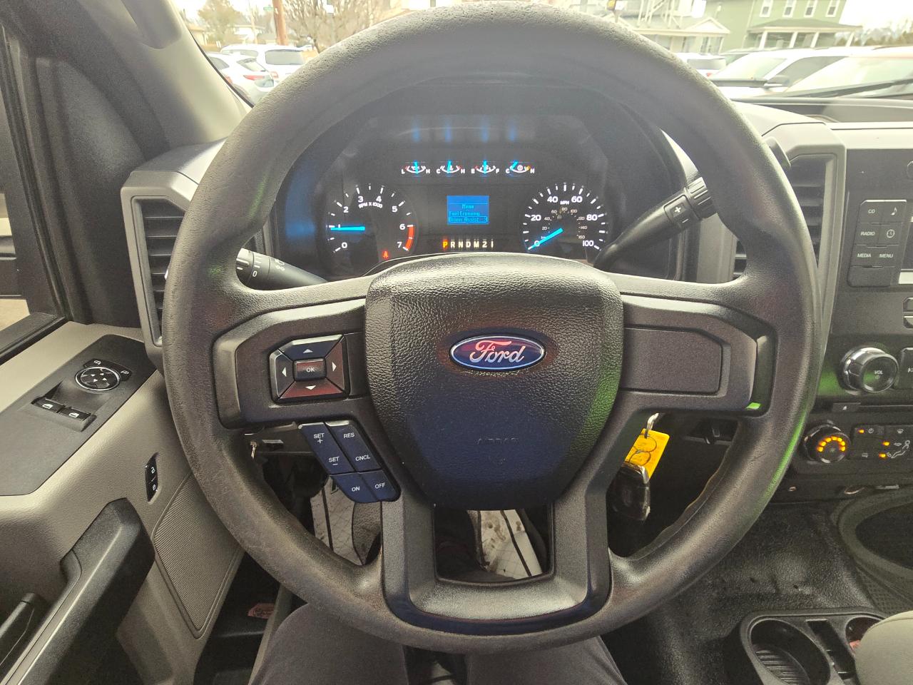 Ford Super Duty F-350 SRW  2017