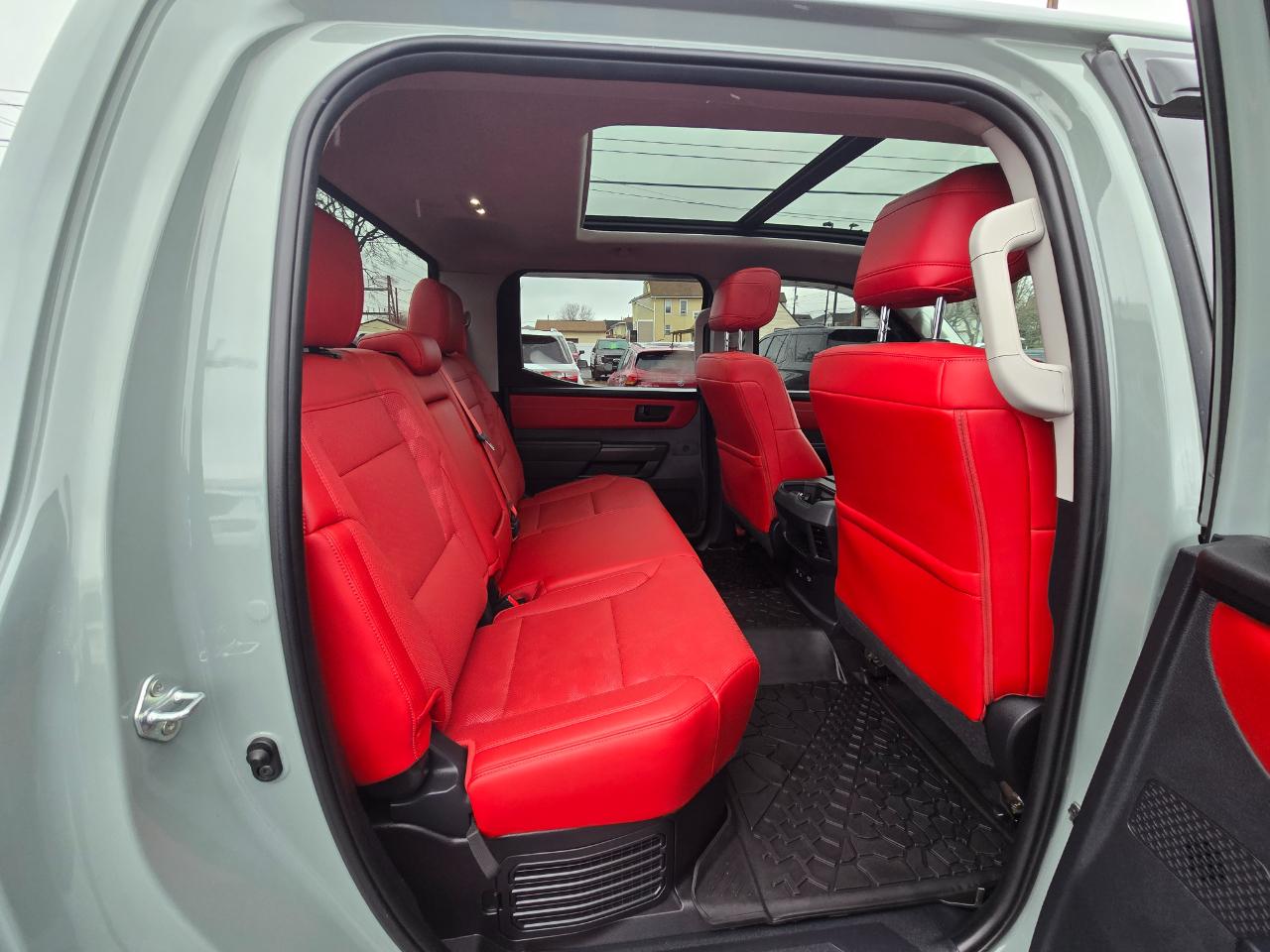 Toyota Tundra 4WD  2022