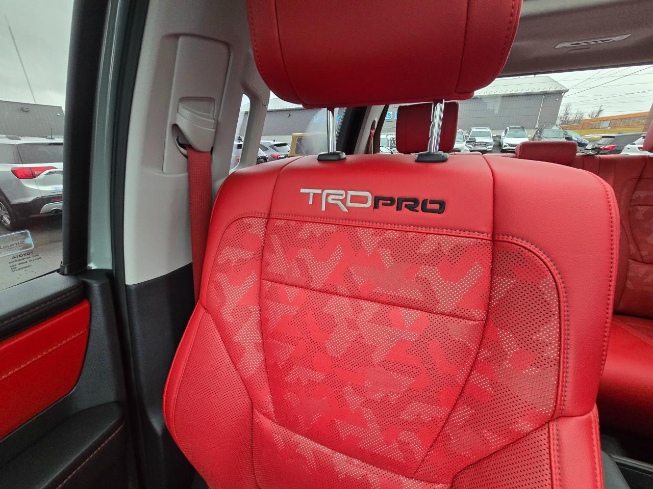 Toyota Tundra 4WD  2022