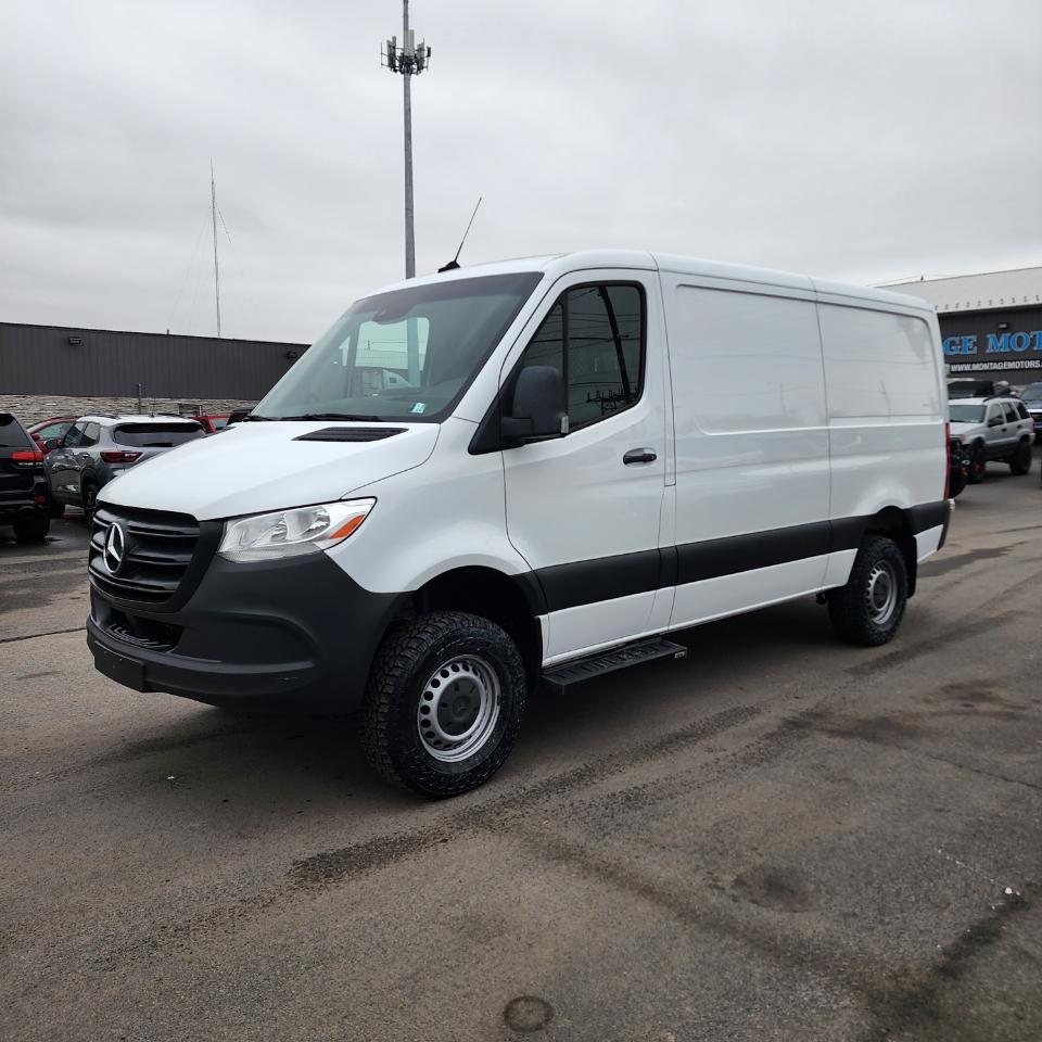Mercedes-Benz Sprinter Van  2020