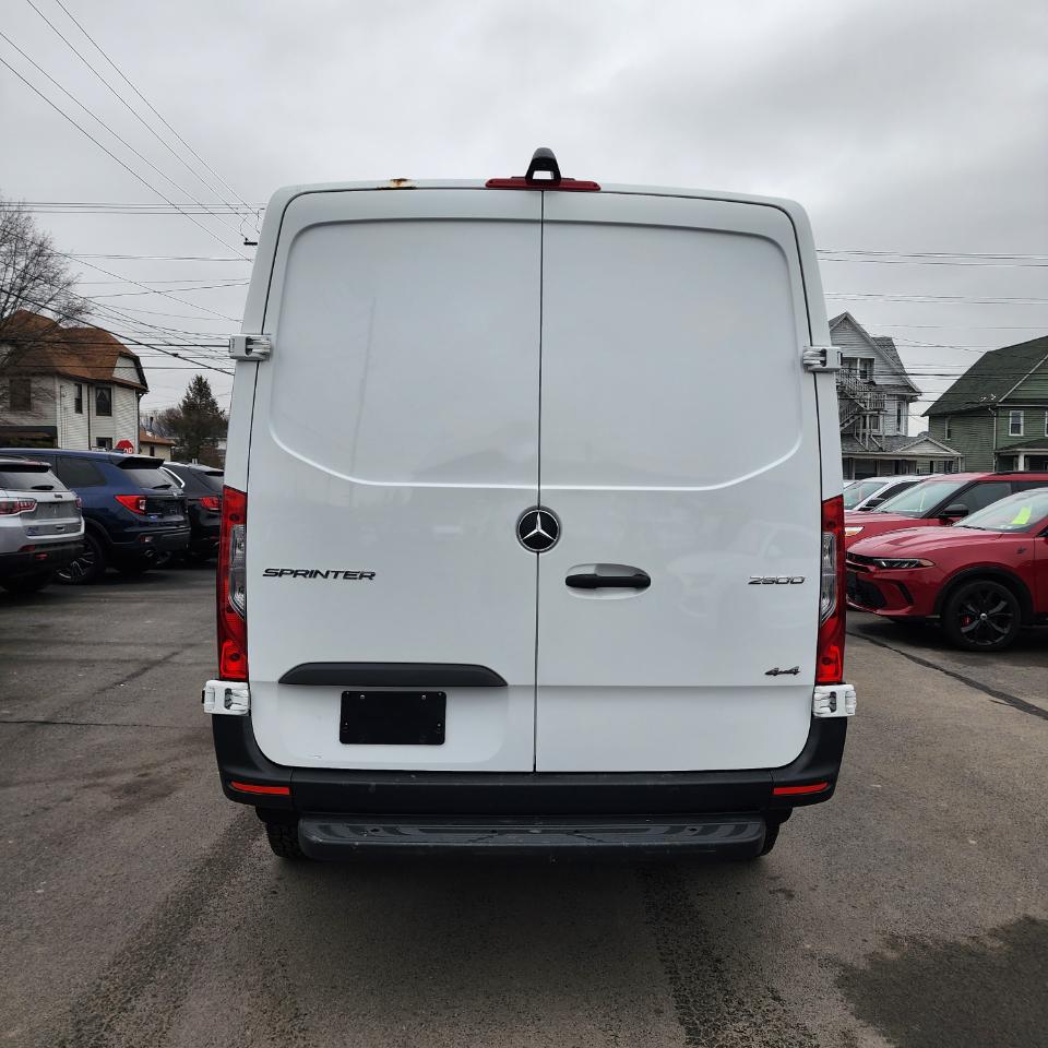 Mercedes-Benz Sprinter Van  2020