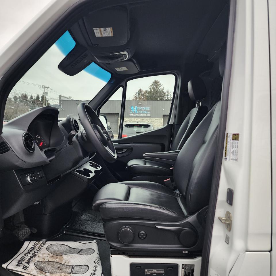 Mercedes-Benz Sprinter Van  2020