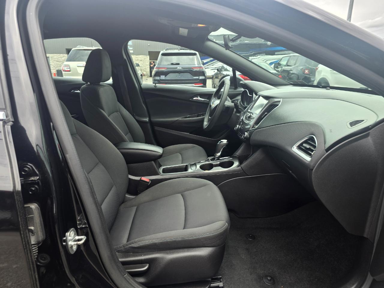 Chevrolet Cruze 4dr Sdn Auto LT 2016
