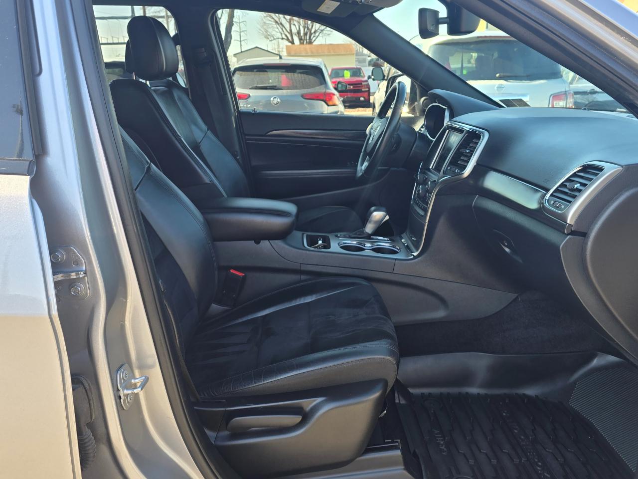 Jeep Grand Cherokee Altitude 4x4 2018