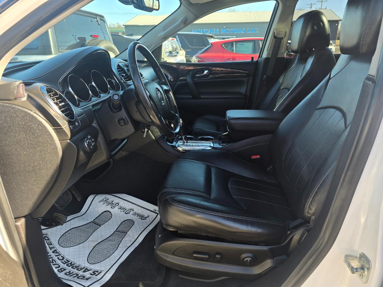 Buick Enclave AWD 4dr Premium 2017