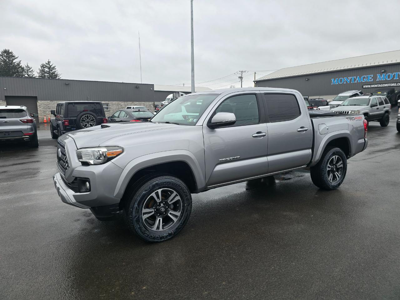 Toyota Tacoma 4WD  2019