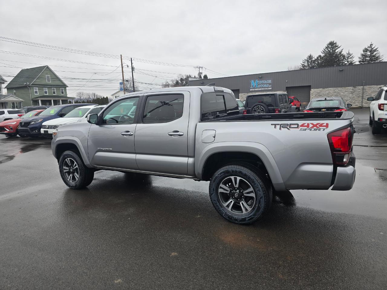 Toyota Tacoma 4WD  2019