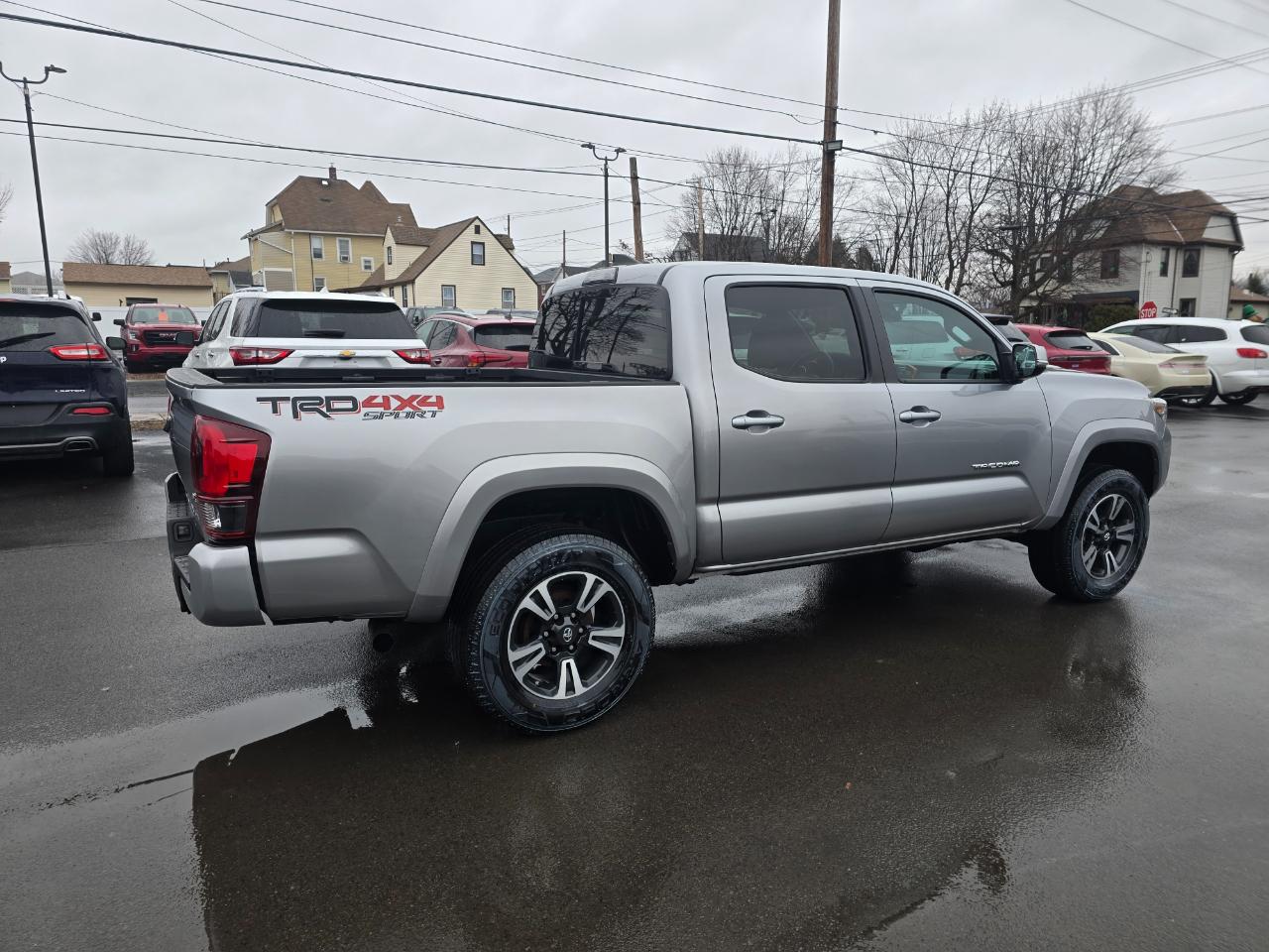 Toyota Tacoma 4WD  2019