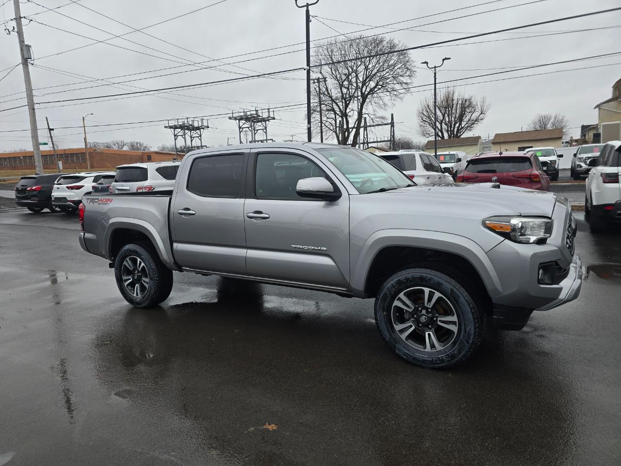 Toyota Tacoma 4WD  2019