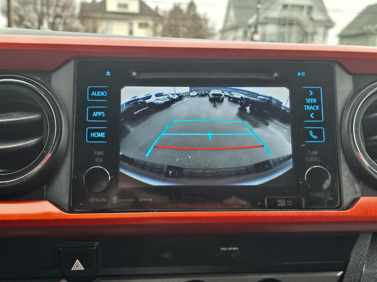 Toyota Tacoma 4WD  2019