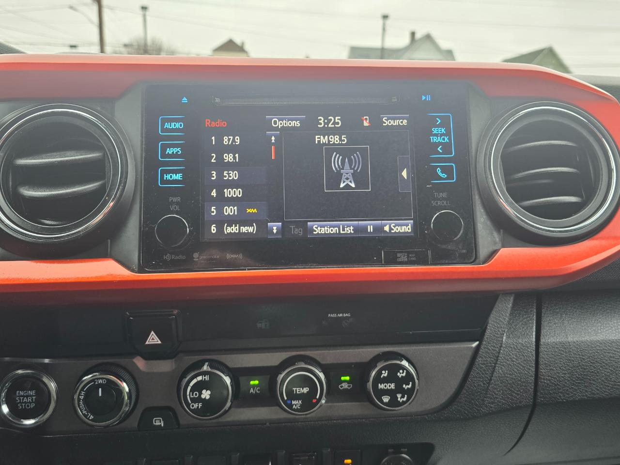 Toyota Tacoma 4WD  2019