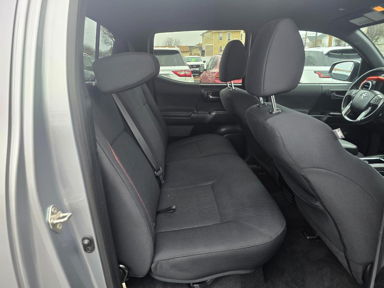 Toyota Tacoma 4WD  2019