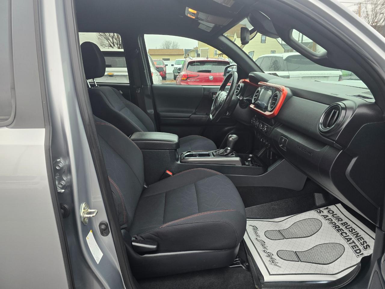 Toyota Tacoma 4WD  2019