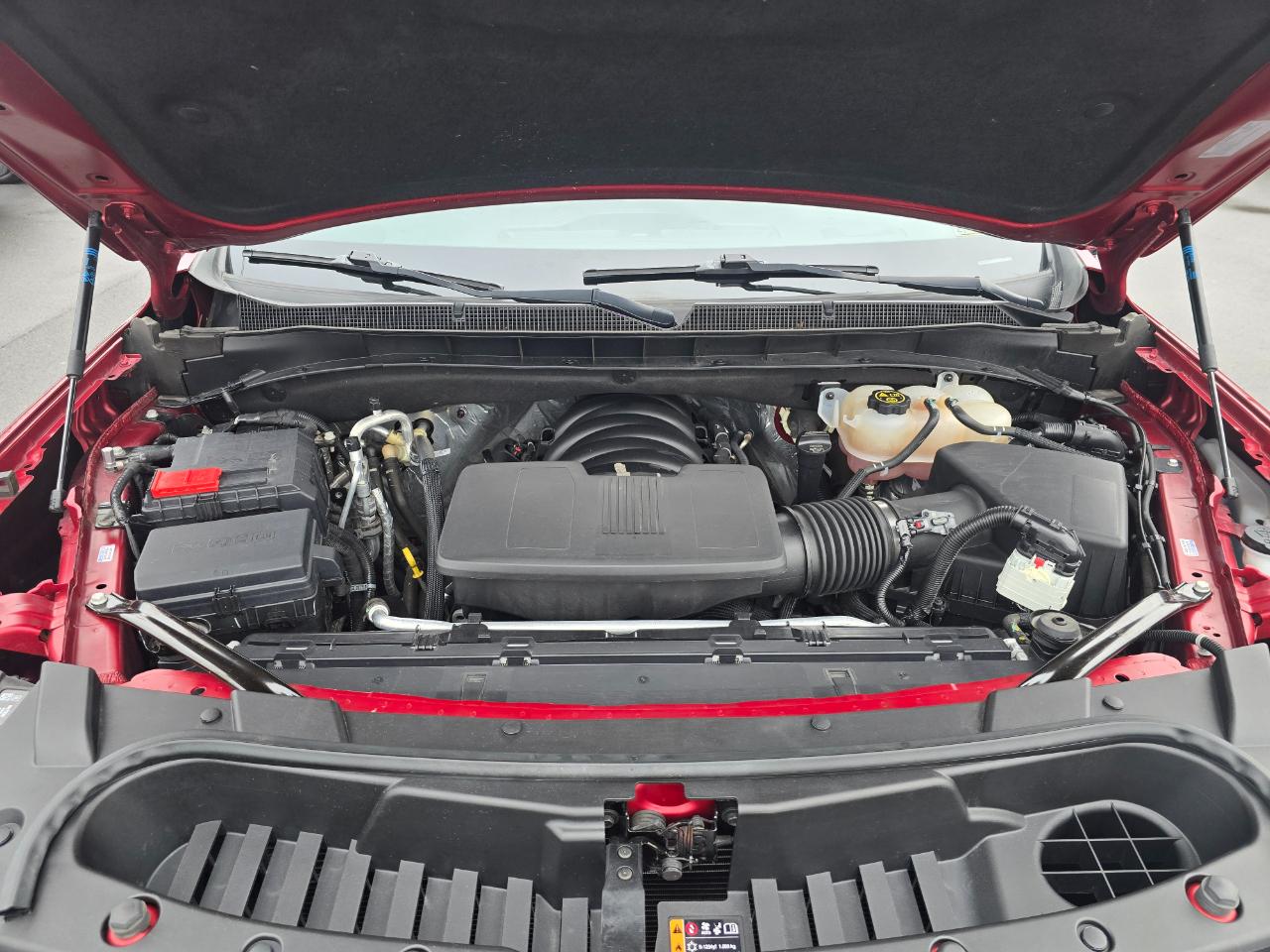 Chevrolet Tahoe 4WD 4dr RST 2023