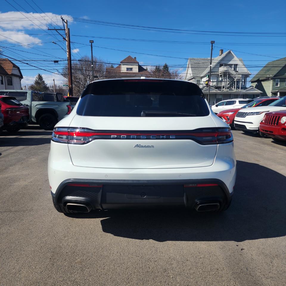 Porsche Macan AWD 2025