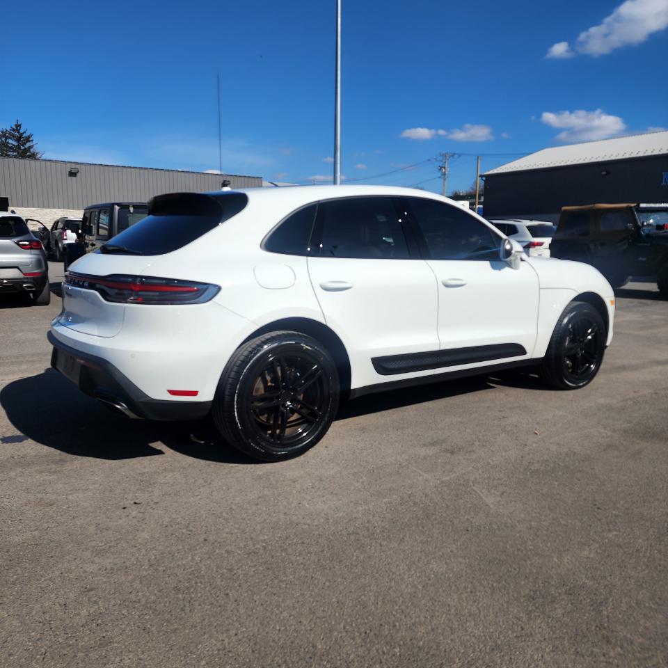 Porsche Macan AWD 2025