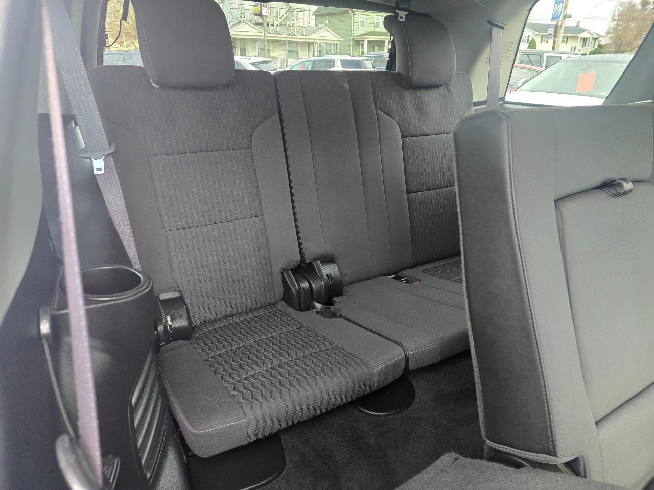 GMC Yukon 4WD 4dr SLE 2016