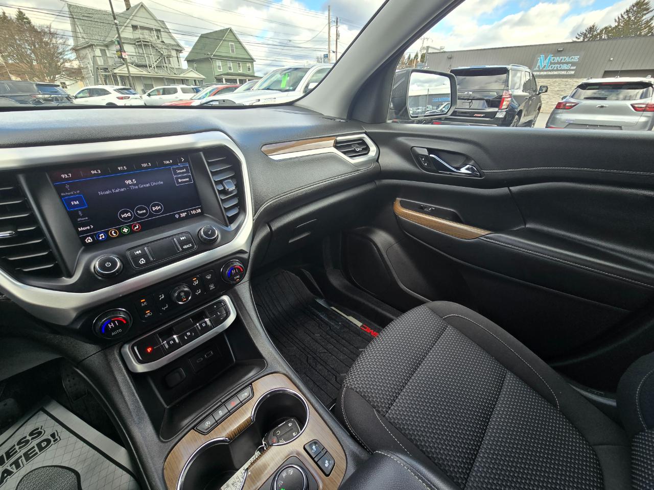 GMC Acadia AWD 4dr SLE 2020