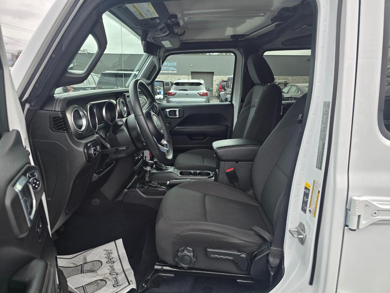 Jeep Wrangler Sahara 4 Door 4x4 2023