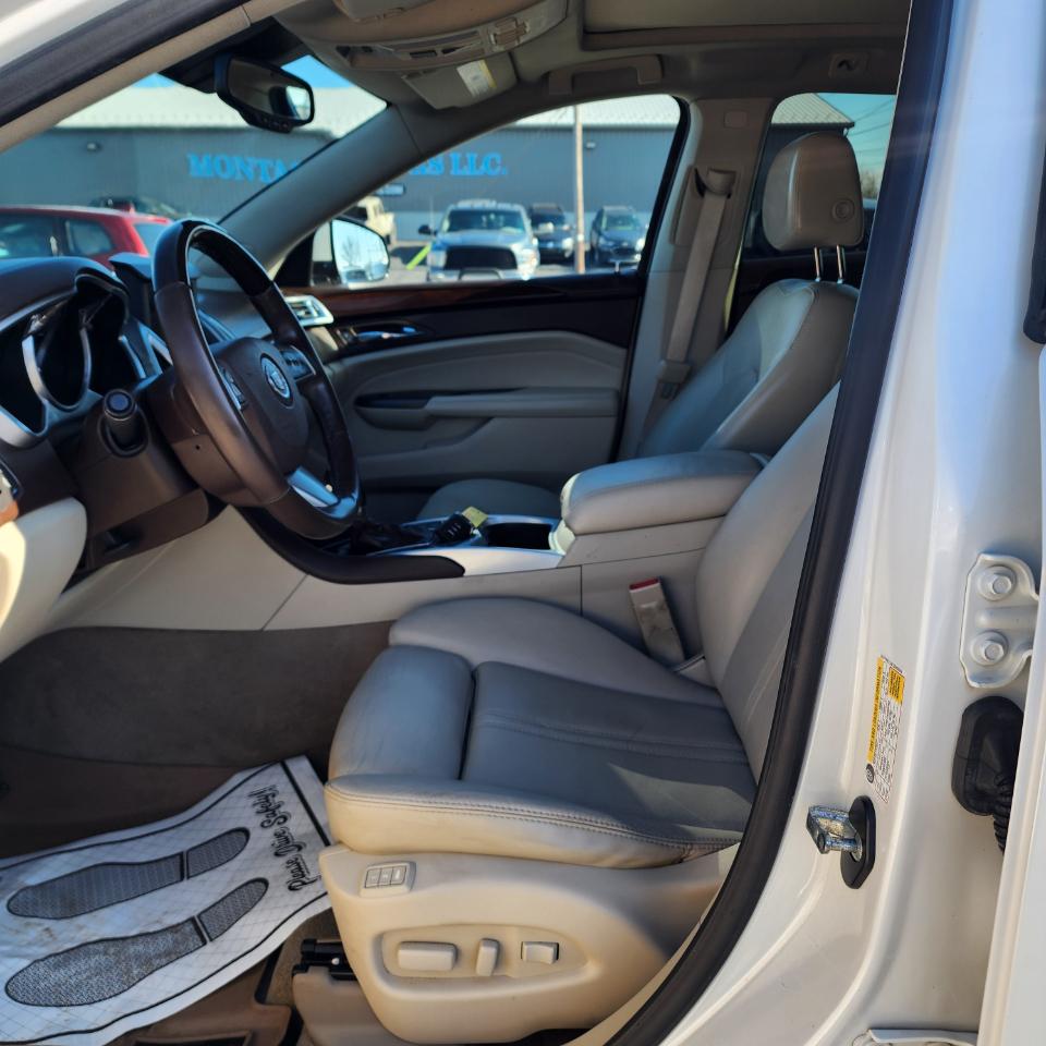 Cadillac SRX AWD 4dr Performance Collection 2012