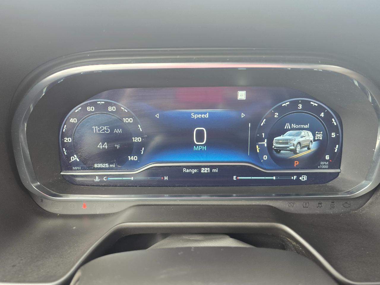 Chevrolet Suburban 4WD 4dr High Country 2022