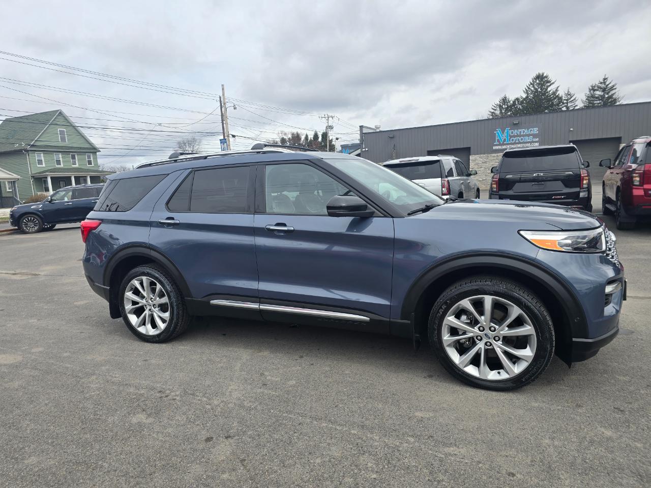 Ford Explorer Platinum 4WD 2021