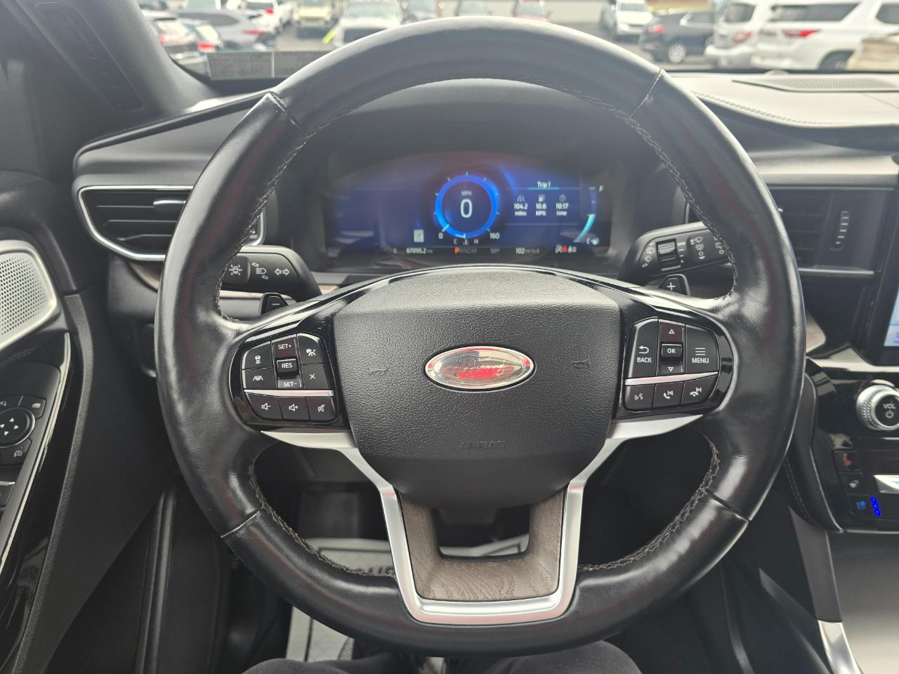 Ford Explorer Platinum 4WD 2021