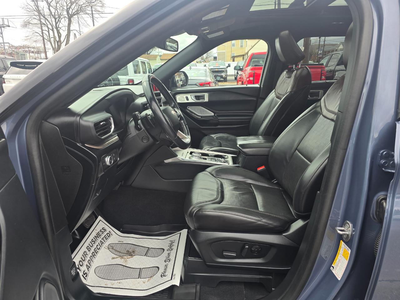 Ford Explorer Platinum 4WD 2021