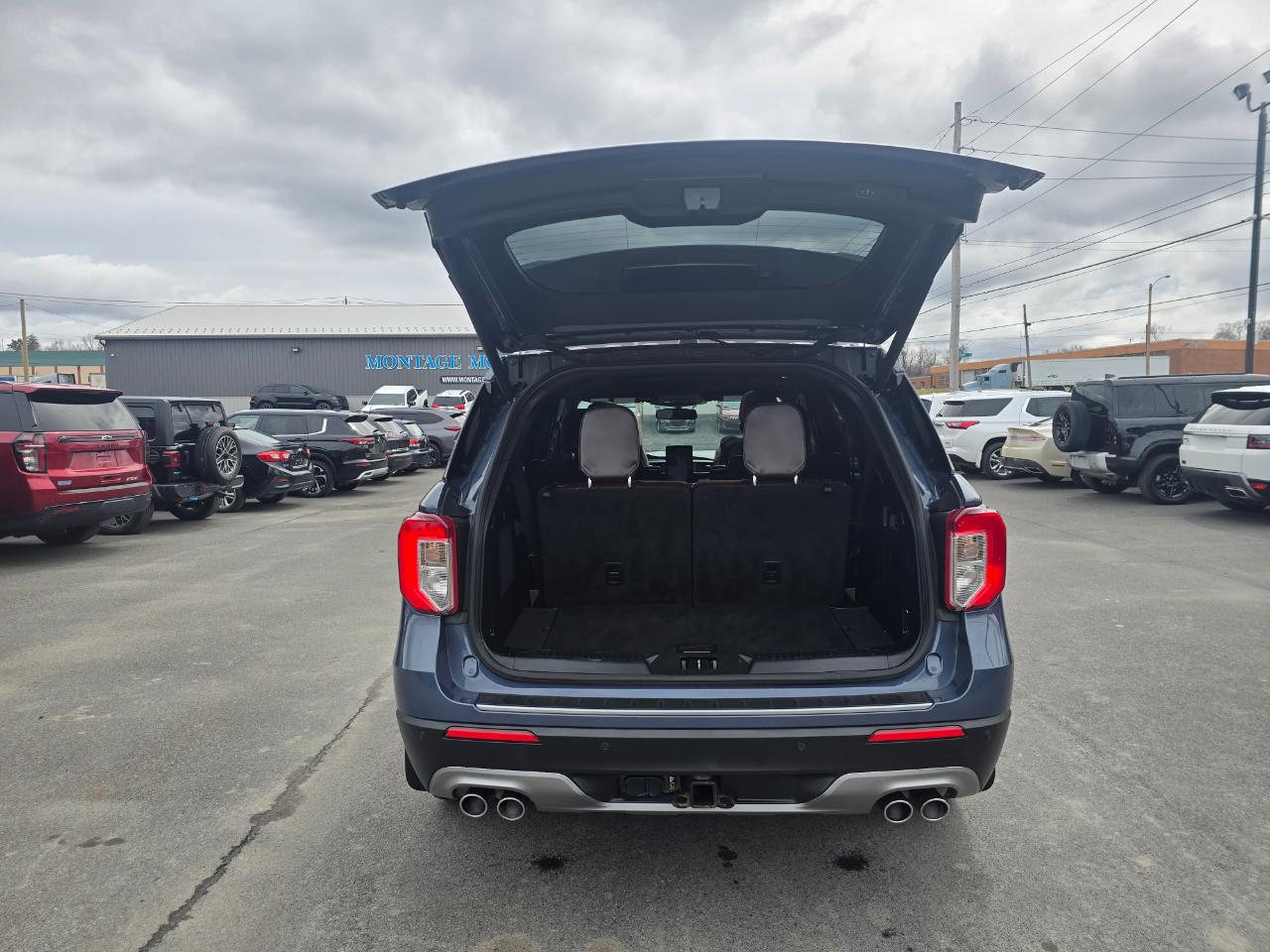 Ford Explorer Platinum 4WD 2021