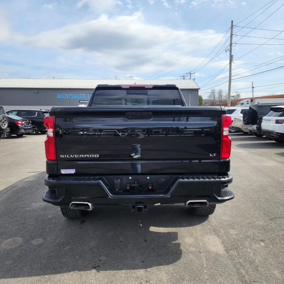 Chevrolet Silverado 1500  2021