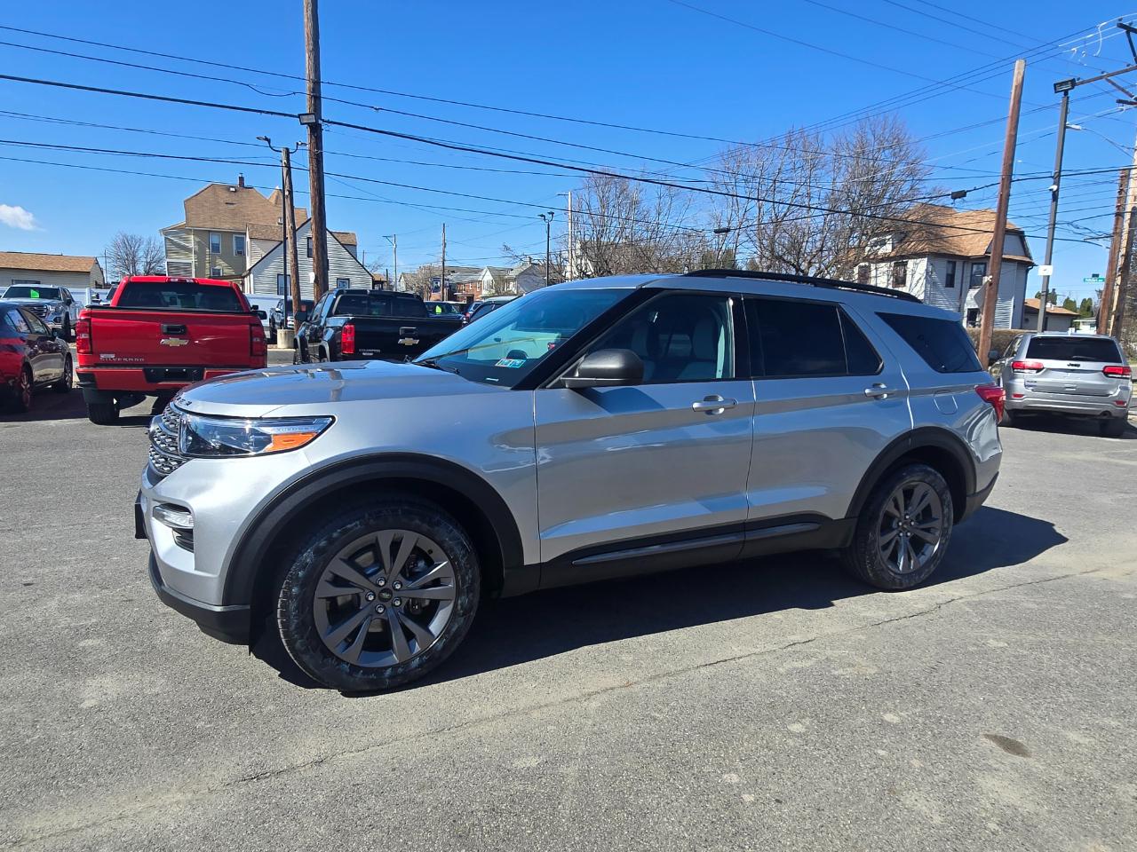 Ford Explorer XLT 4WD 2021