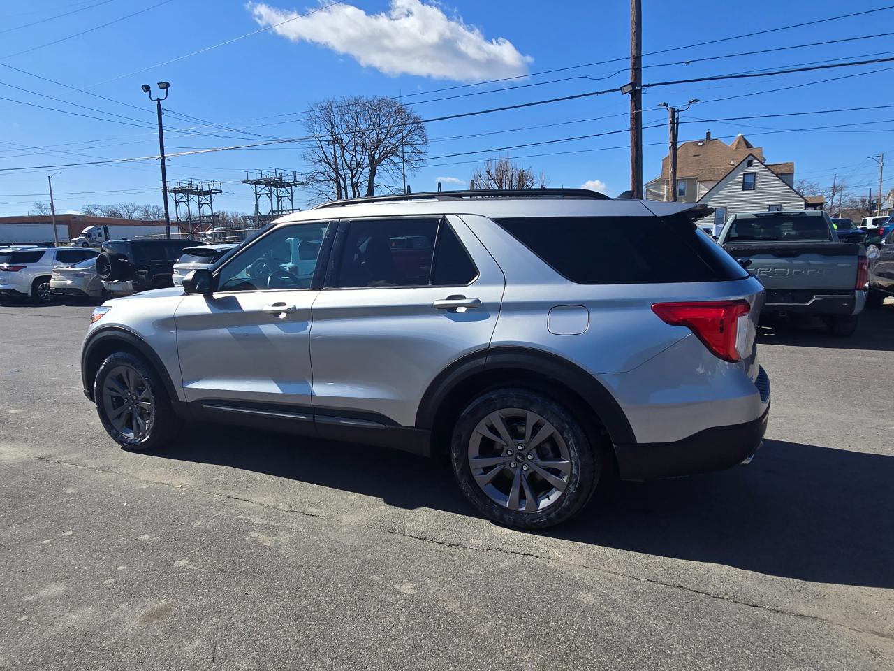 Ford Explorer XLT 4WD 2021