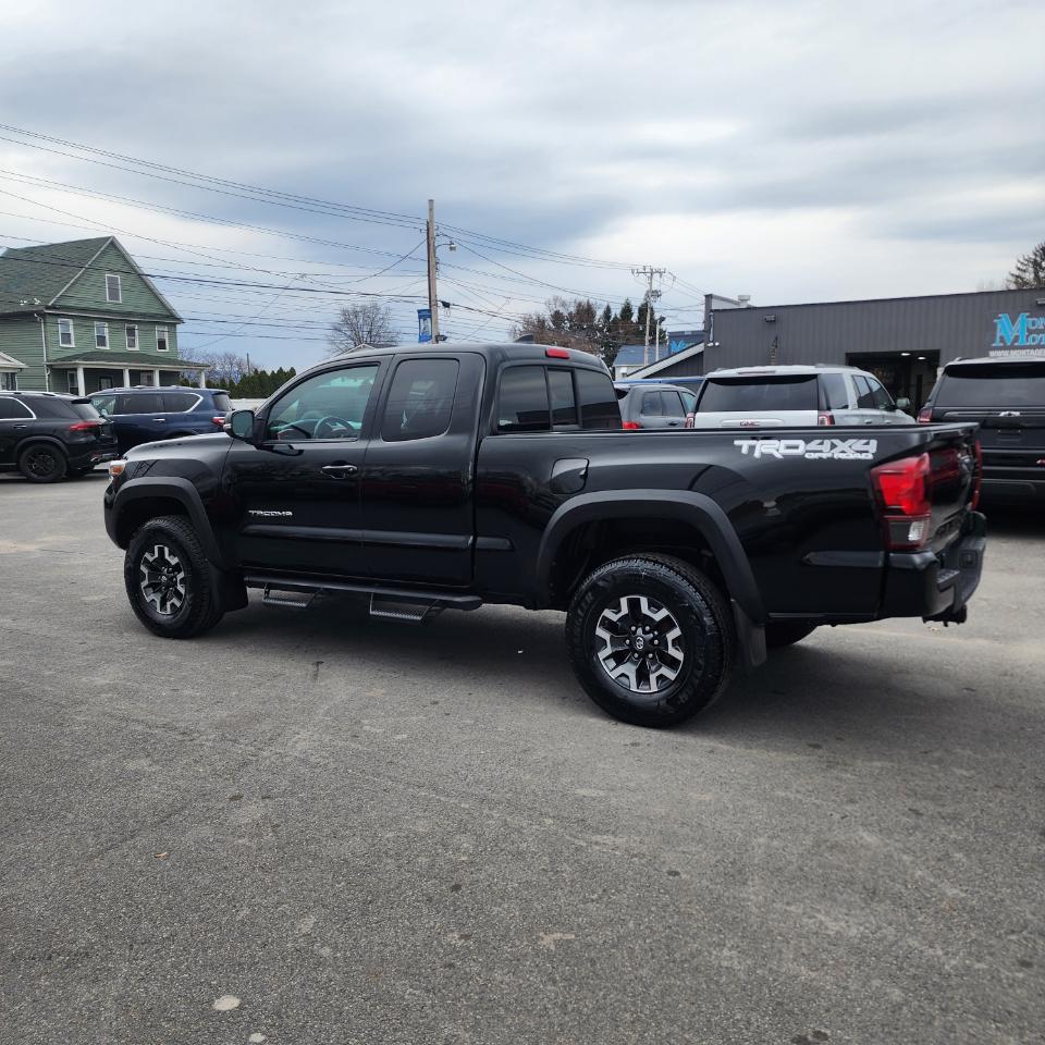 Toyota Tacoma  2016