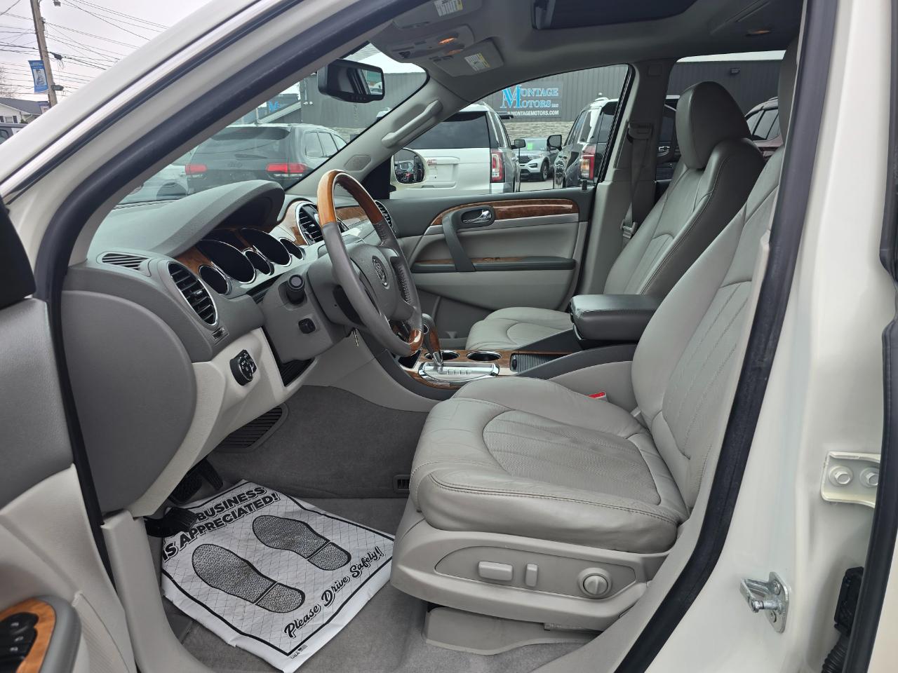 Buick Enclave AWD 4dr Premium 2012