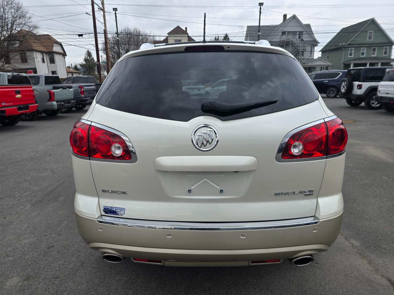 Buick Enclave AWD 4dr Premium 2012