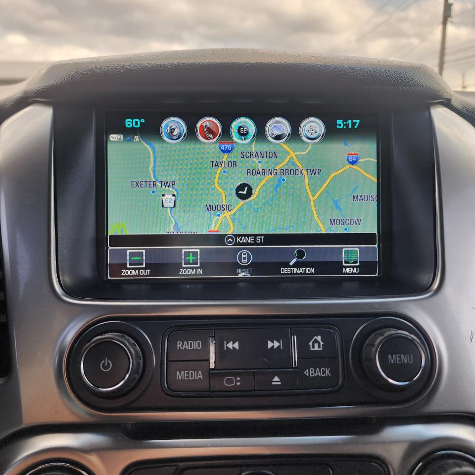 Chevrolet Tahoe 4WD 4dr Premier 2018