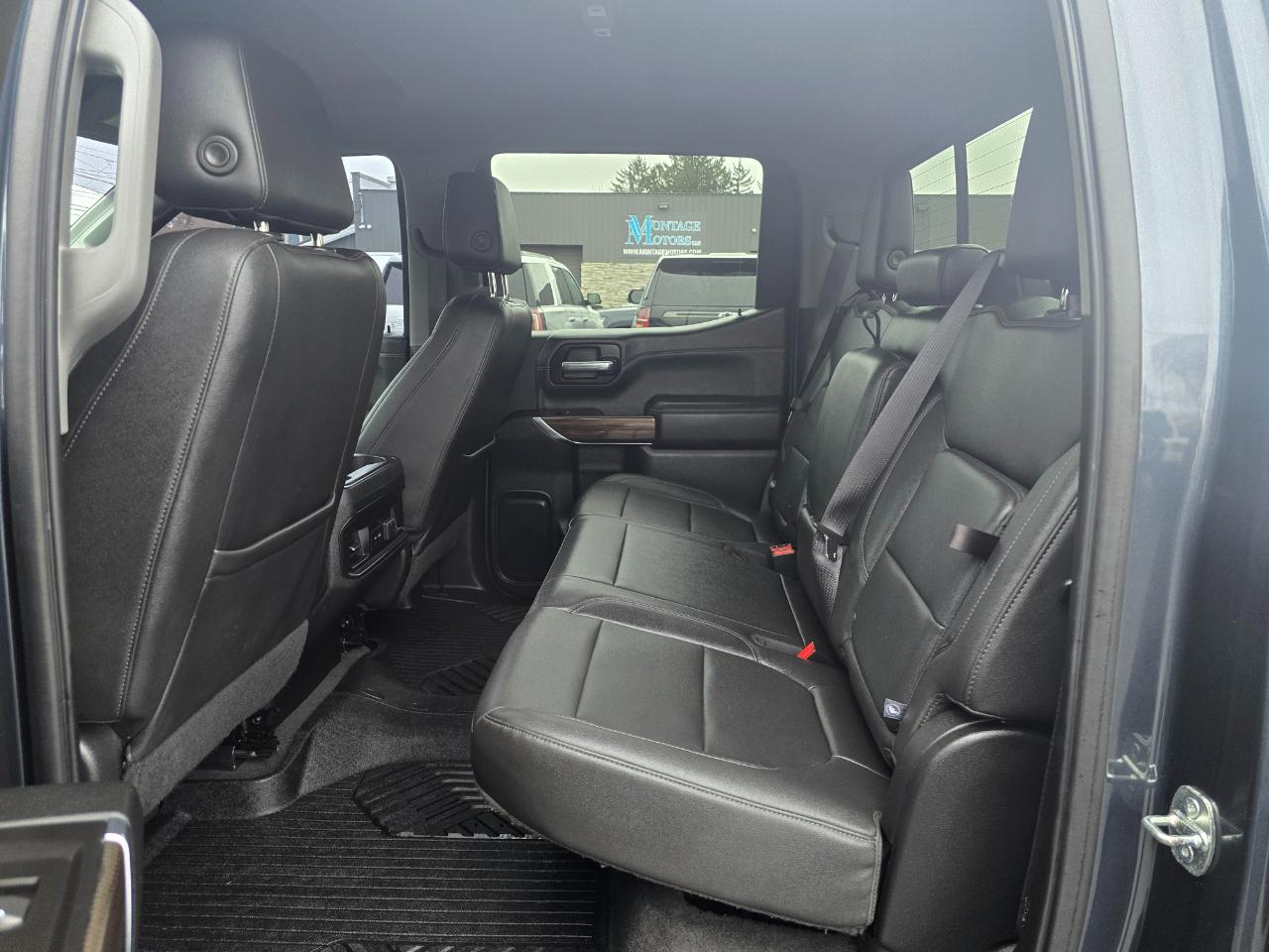 Chevrolet Silverado 1500  2021