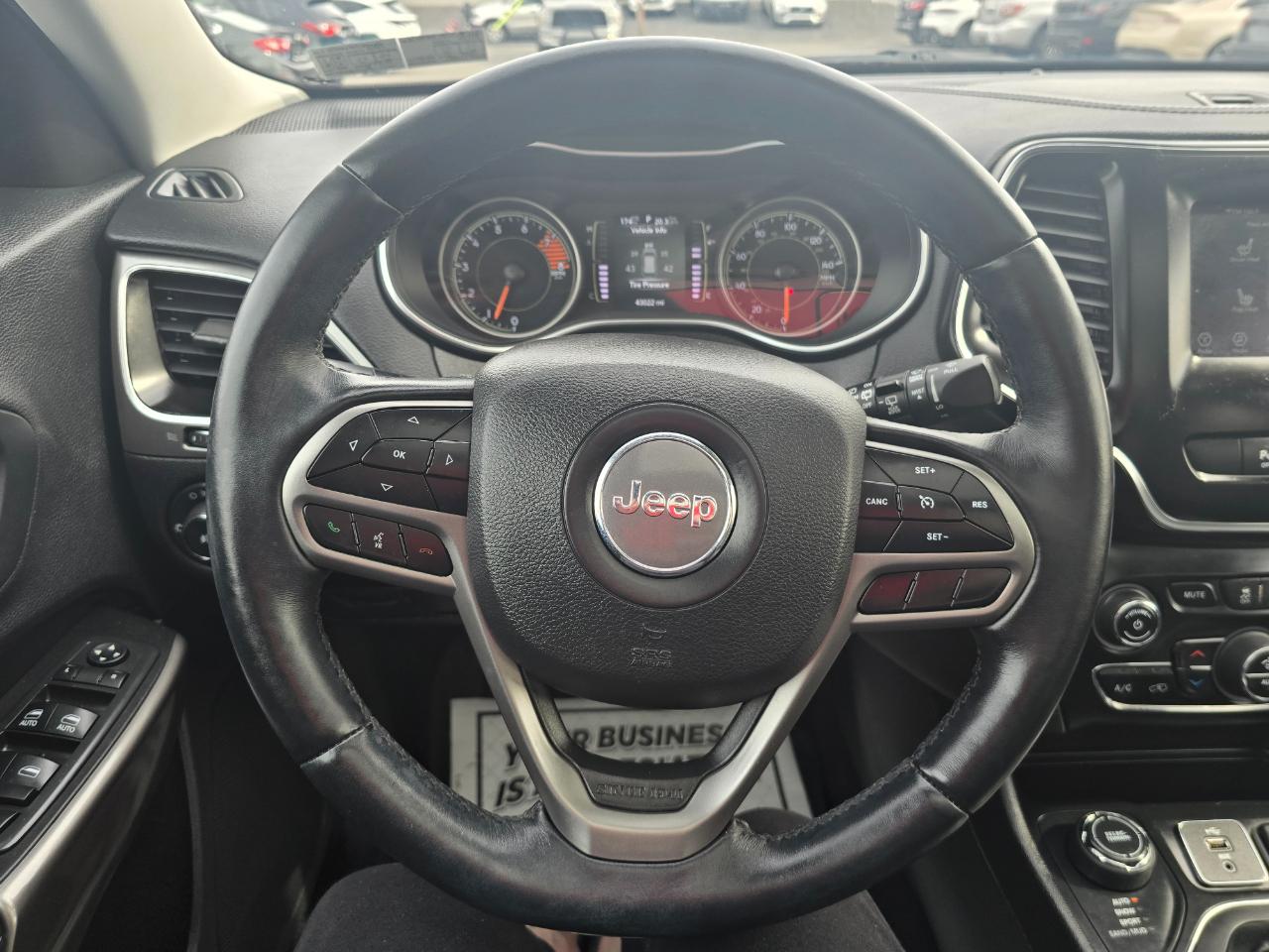 Jeep Cherokee Latitude Plus 4x4 2019