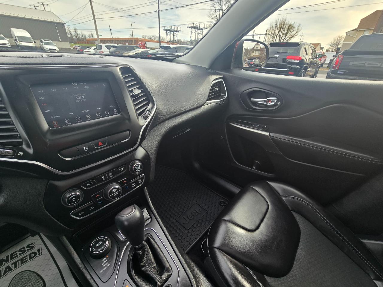 Jeep Cherokee Latitude Plus 4x4 2019