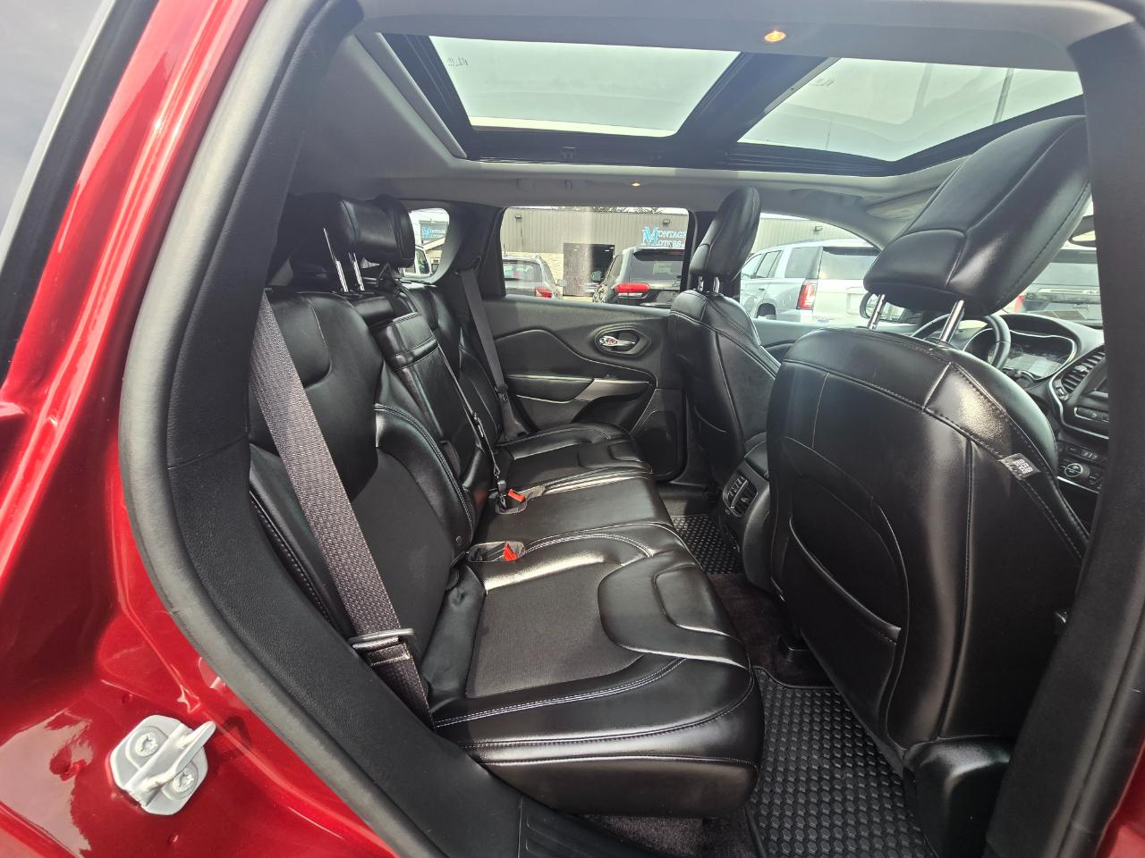 Jeep Cherokee Latitude Plus 4x4 2019