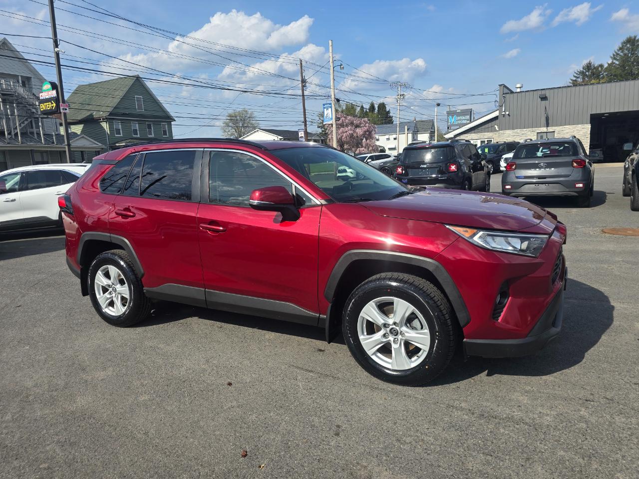 Toyota RAV4 XLE AWD 2019